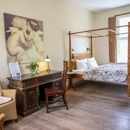 מלון Altstadthotel Twardokus